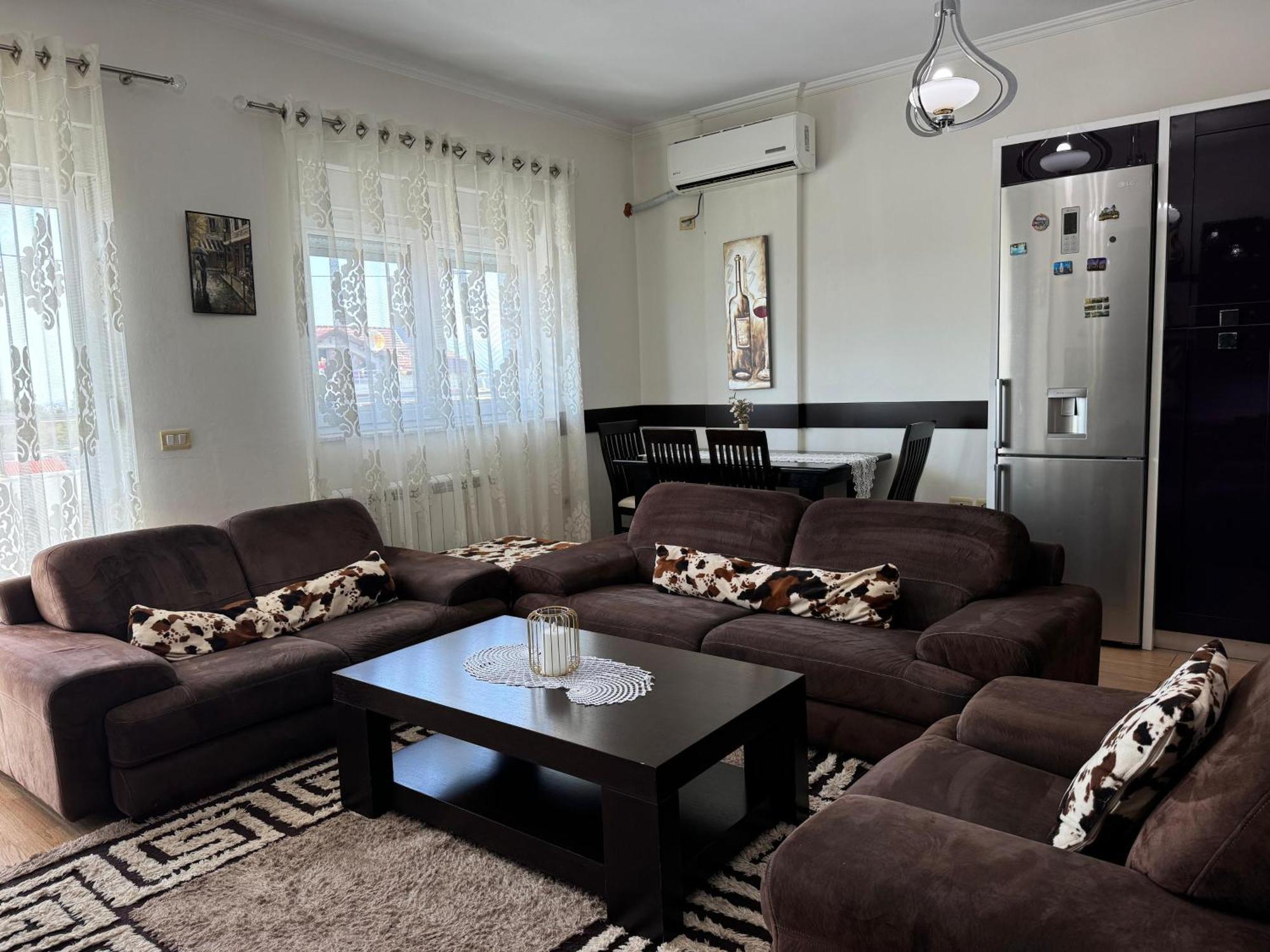 Spacious & Cozy Family Apt Near Xibraku Resort Tirana Exterior photo